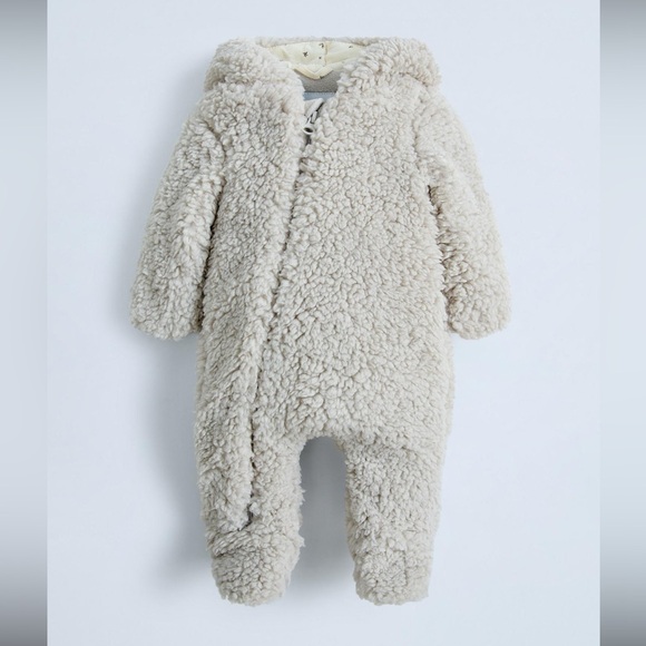 Zara Other - ✨ NEW ZARA newborn faux shearling bodysuit
